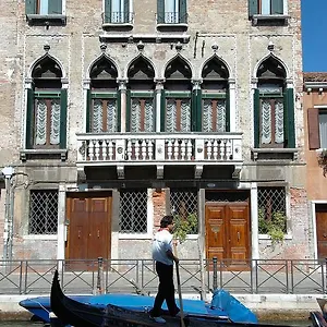 Palazzo Odoni Maison d'hôtes
